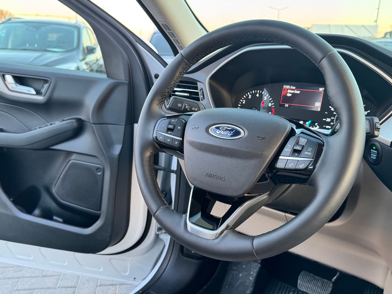 Ford Escape 2022 — Миниатюра 7