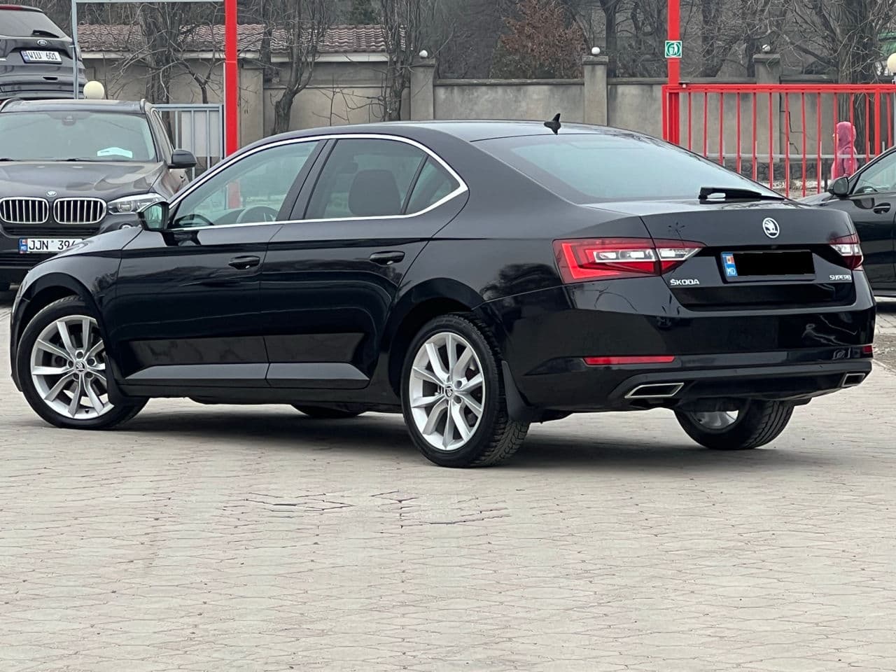 Skoda Superb 2017 — Миниатюра 2