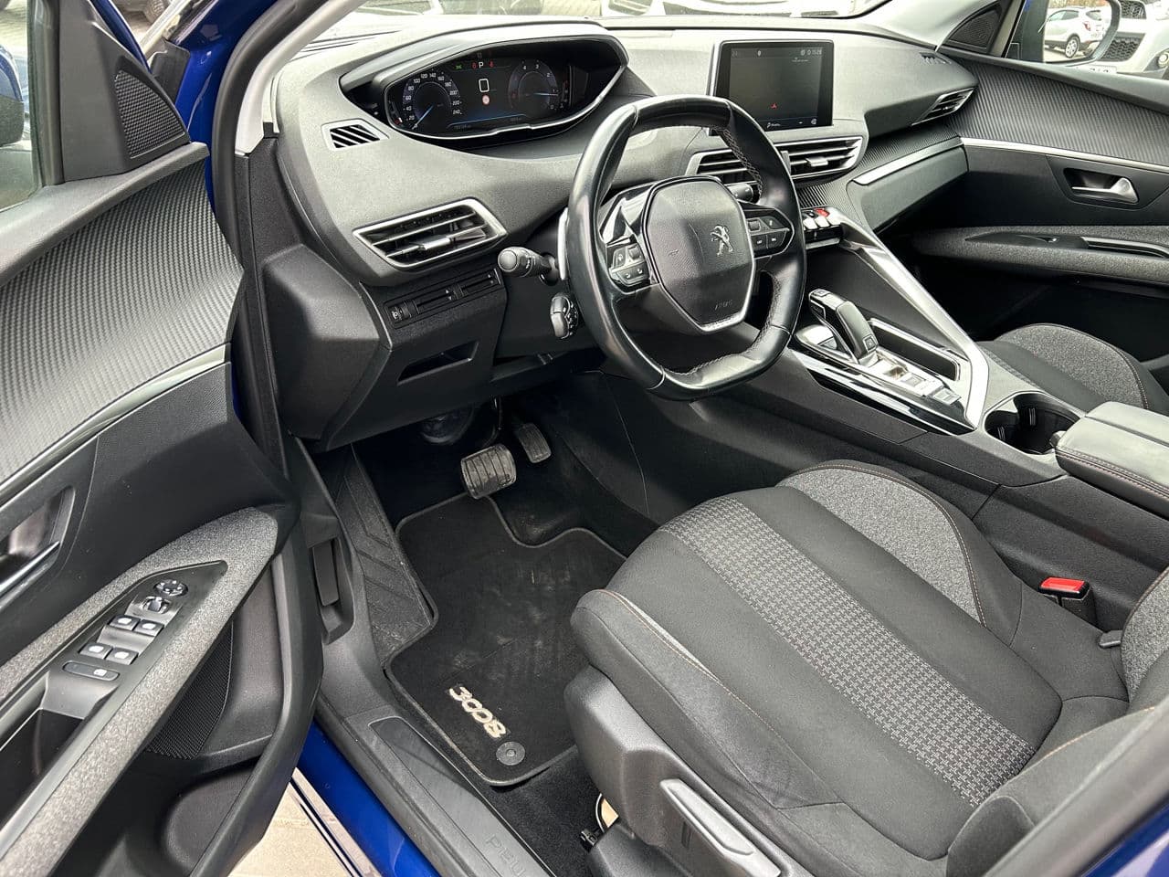 Peugeot 3008 2018 — Миниатюра 5