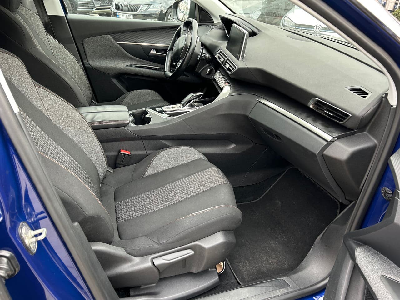 Peugeot 3008 2018 — Миниатюра 13
