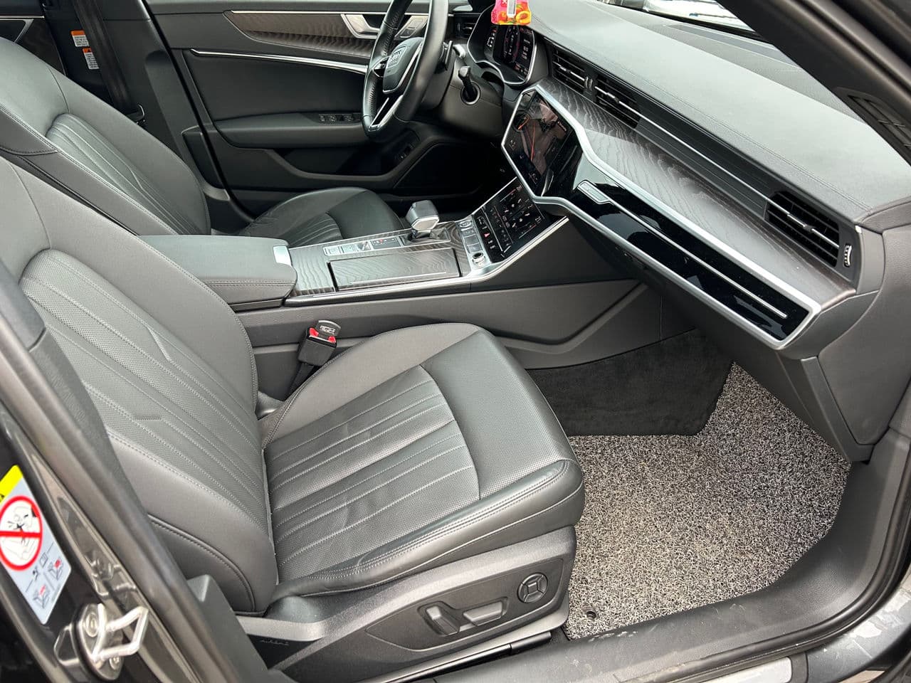 Audi A6 2020 — Миниатюра 17