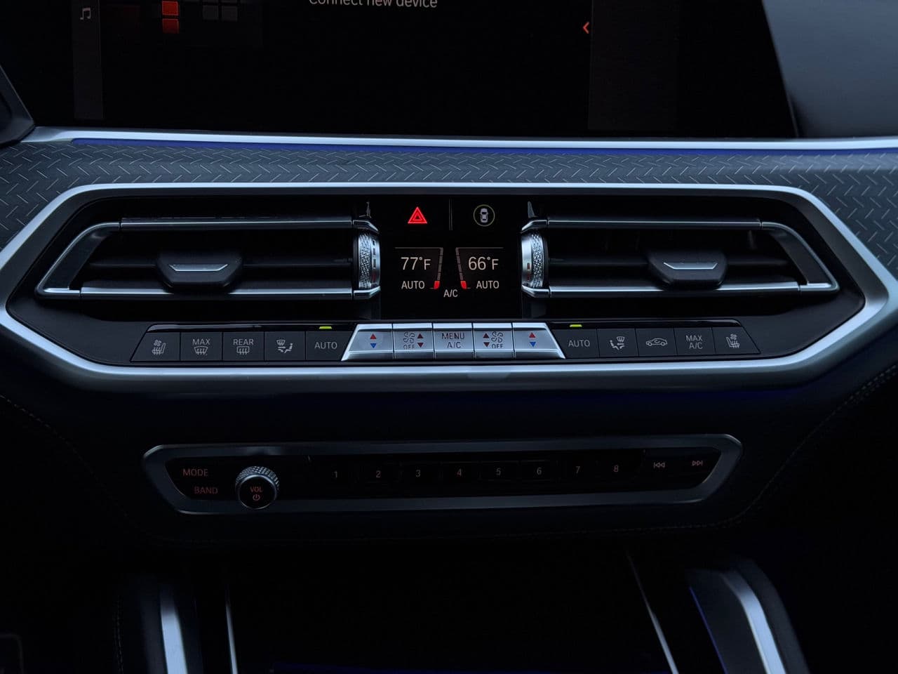 BMW X6 4.0i 2022 — Миниатюра 24