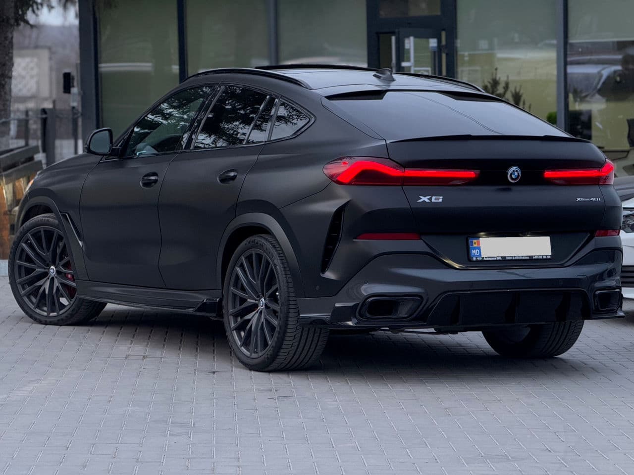 BMW X6 4.0i 2022 — Миниатюра 4