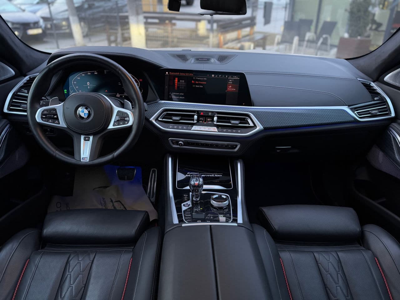 BMW X6 4.0i 2022 — Миниатюра 18