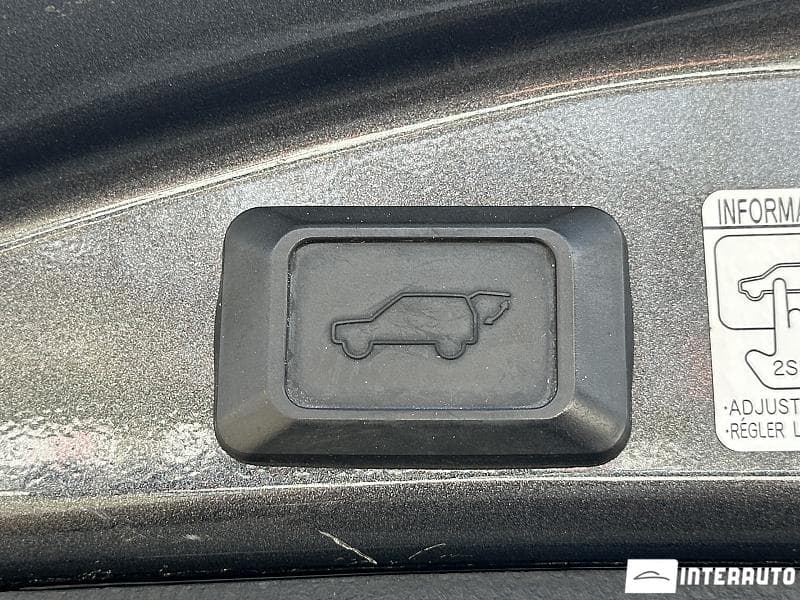 Toyota Rav-4 2015 — Миниатюра 22