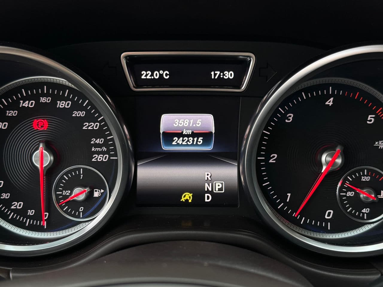 Mercedes GLS 350d 2016 — Миниатюра 10