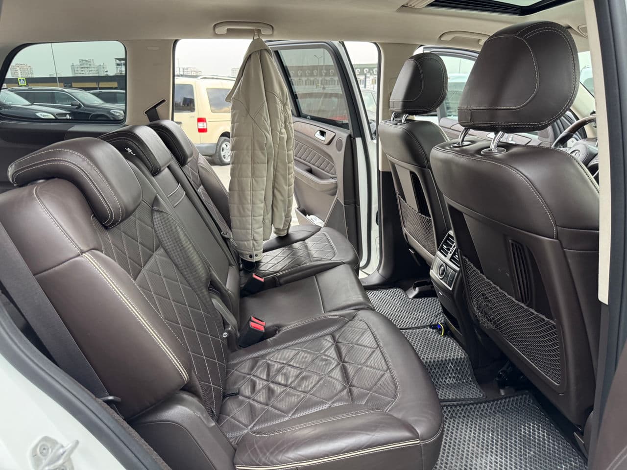 Mercedes GLS 350d 2016 — Миниатюра 17