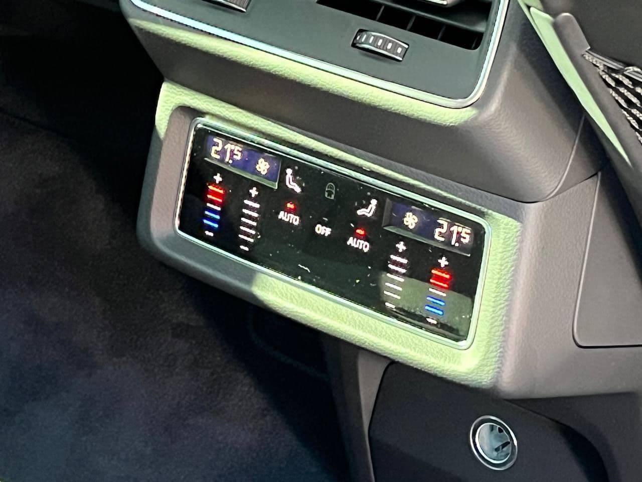 Audi E-tron 2023 — Миниатюра 12