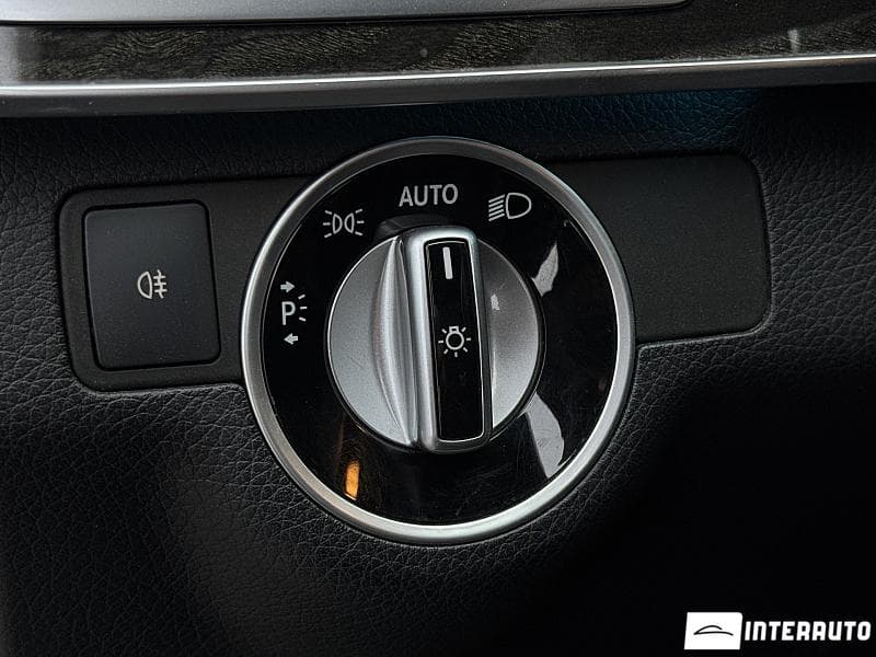 Mercedes E 220 2013 — Миниатюра 19
