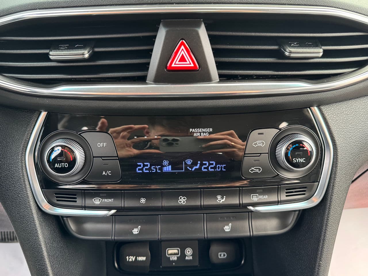 Hyundai Santa Fe 2019 — Миниатюра 11