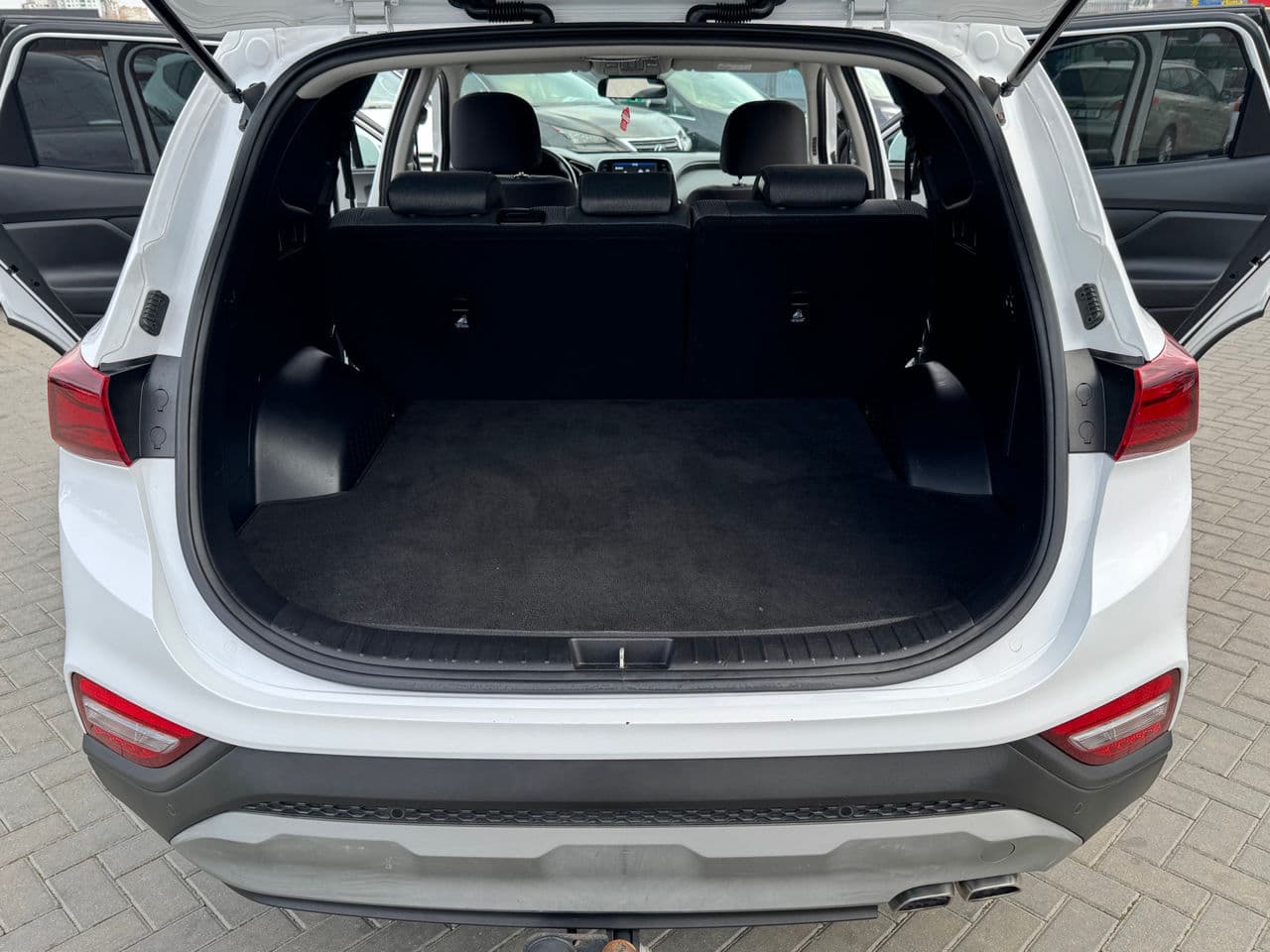 Hyundai Santa Fe 2019 — Миниатюра 19