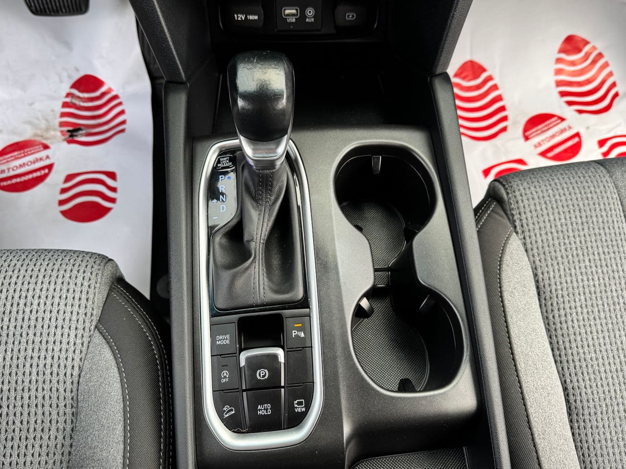 Hyundai Santa Fe 2019 — Миниатюра 12