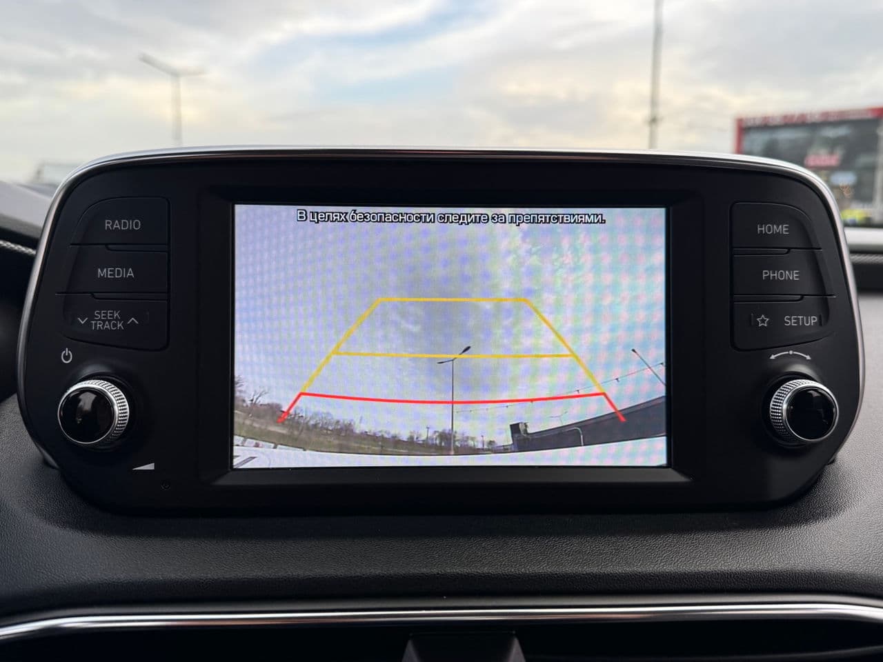 Hyundai Santa Fe 2019 — Миниатюра 10