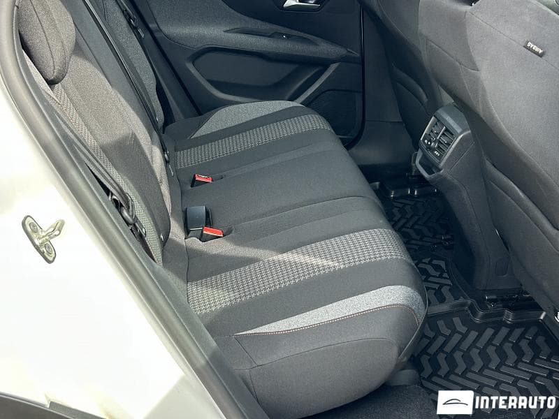 Peugeot 3008 2021 — Миниатюра 16