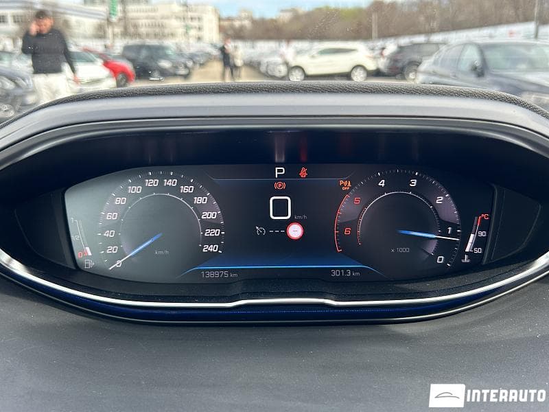 Peugeot 3008 2021 — Миниатюра 11