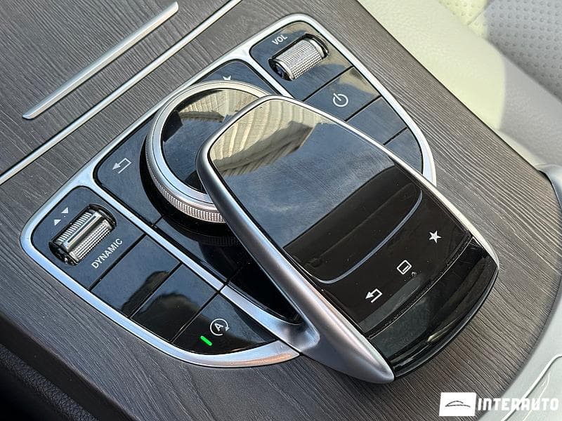 Mercedes C 300 2016 — Миниатюра 10