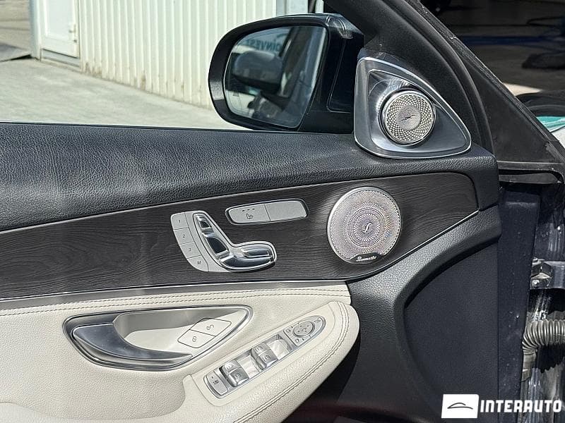 Mercedes C 300 2016 — Миниатюра 18