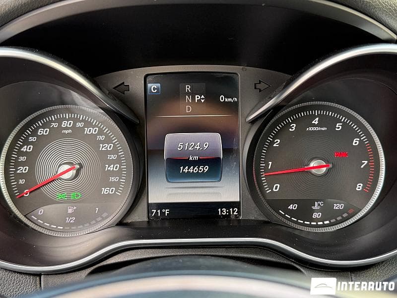 Mercedes C 300 2016 — Миниатюра 8