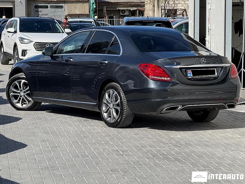 Mercedes C 300 2016 — Миниатюра 2