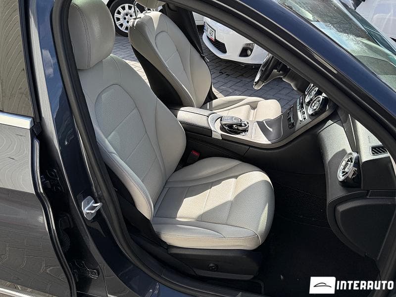 Mercedes C 300 2016 — Миниатюра 5
