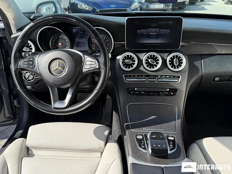 Mercedes C 300 2016 — Миниатюра 7