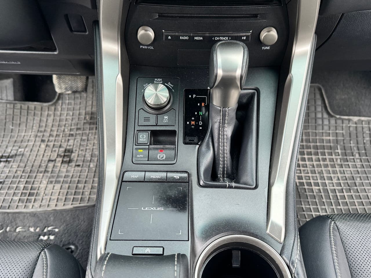 Lexus NX 300H 2020 — Миниатюра 12