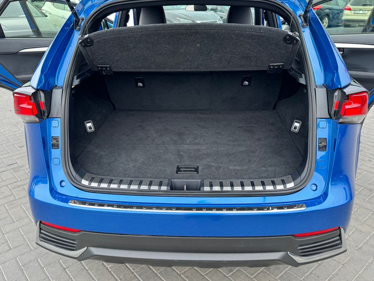 Lexus NX 300H 2020 — Миниатюра 21