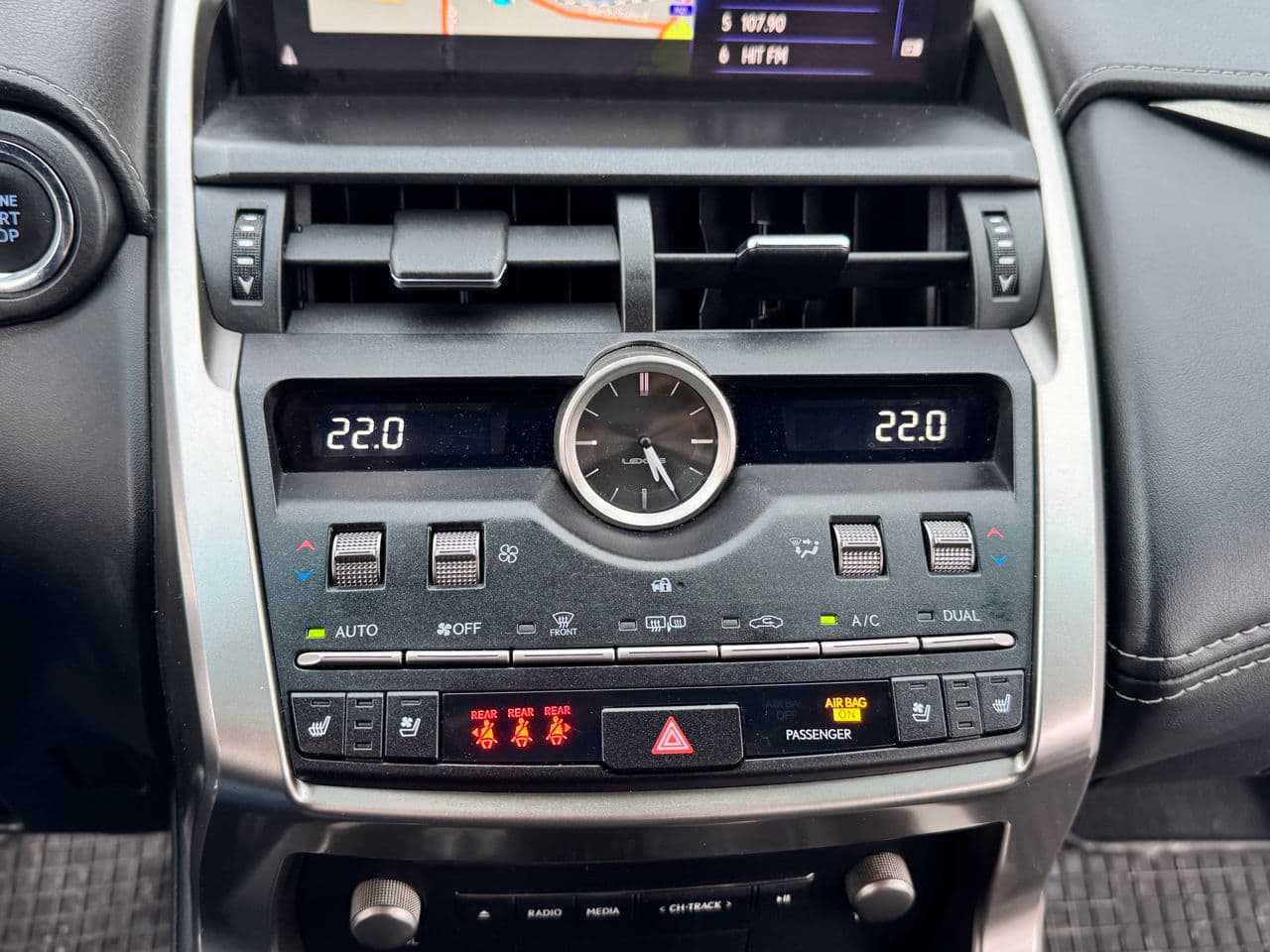 Lexus NX 300H 2020 — Миниатюра 11