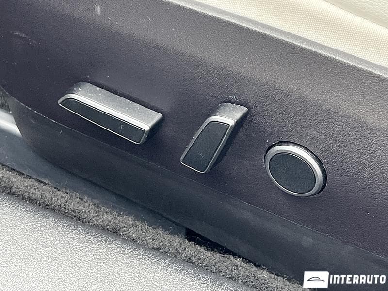 Tesla Model 3 2021 — Миниатюра 17