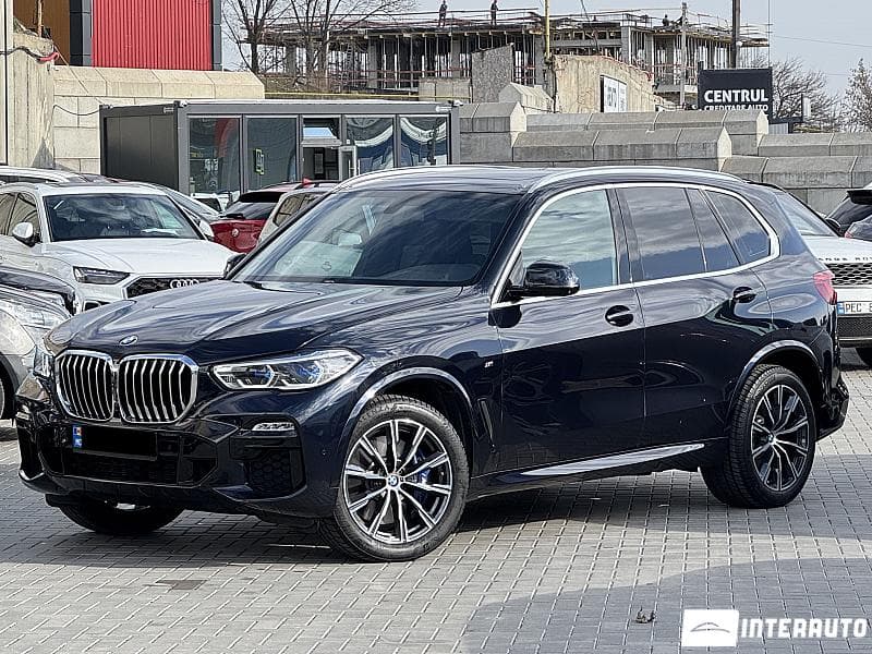 BMW X5 4.0i 2019 — Миниатюра 2