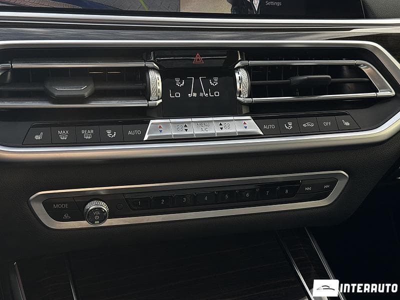 BMW X5 4.0i 2019 — Миниатюра 12