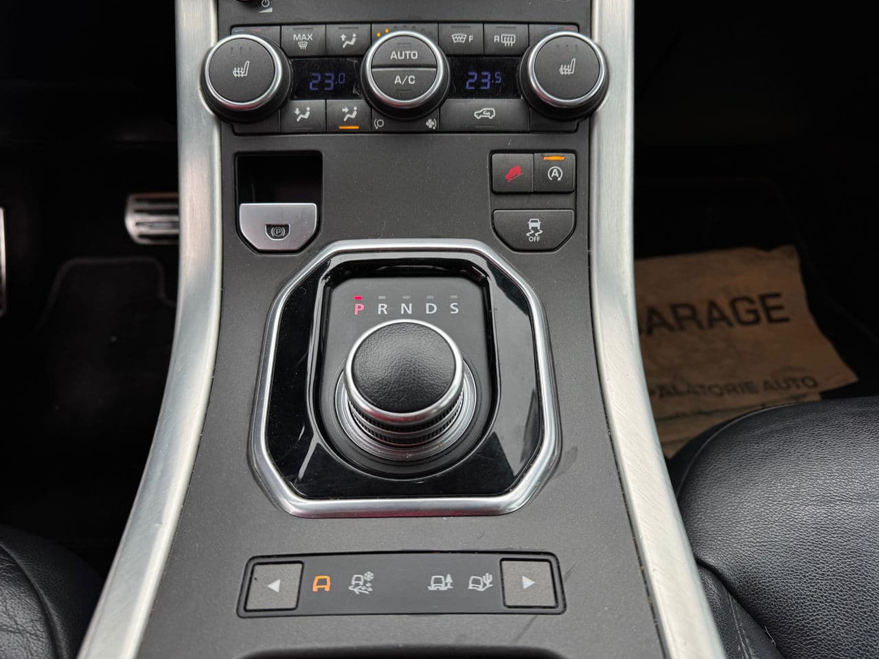 Land Rover Range Rover Evoque 2015 — Миниатюра 14