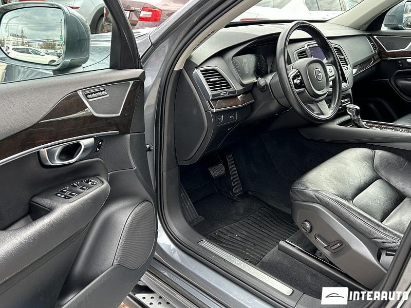 Volvo XC 90 2018 — Миниатюра 7