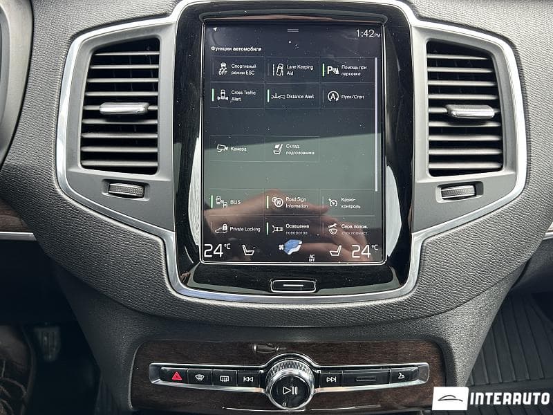 Volvo XC 90 2018 — Миниатюра 13