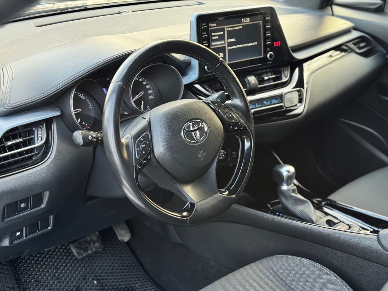 Toyota C-HR 2020 — Миниатюра 10