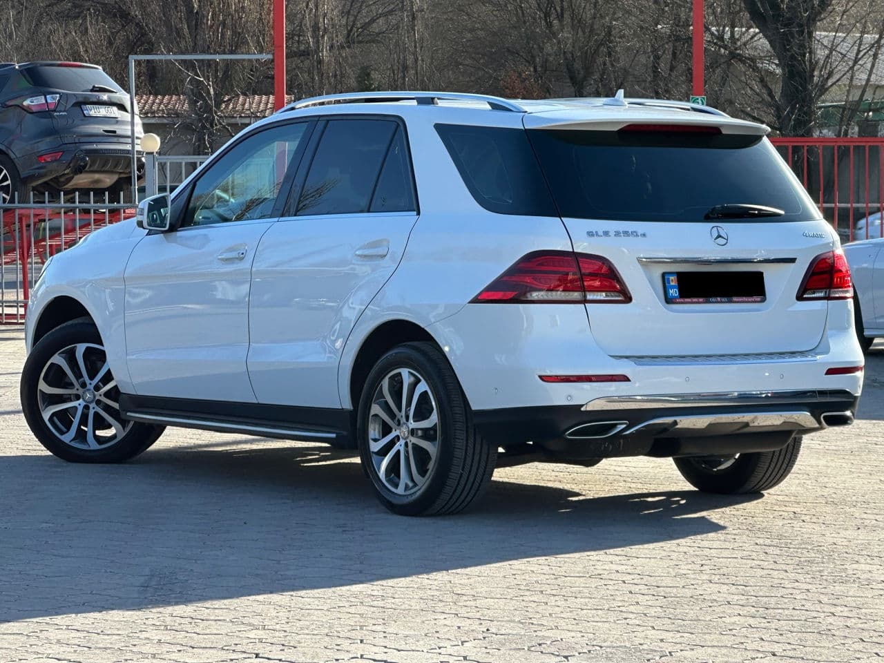 Mercedes GLE 250 2016 — Миниатюра 2