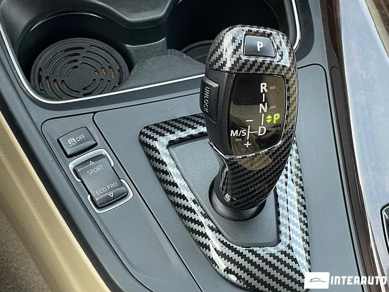 2015 BMW 320 — Miniatură 13