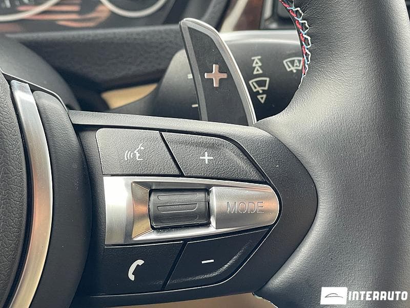 2015 BMW 320 — Miniatură 10