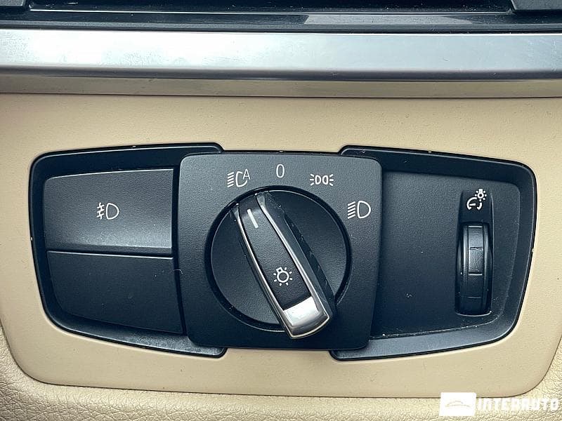 2015 BMW 320 — Miniatură 7