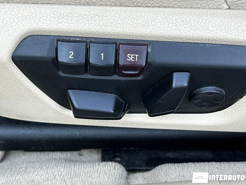 BMW 328 2015 — Миниатюра 18