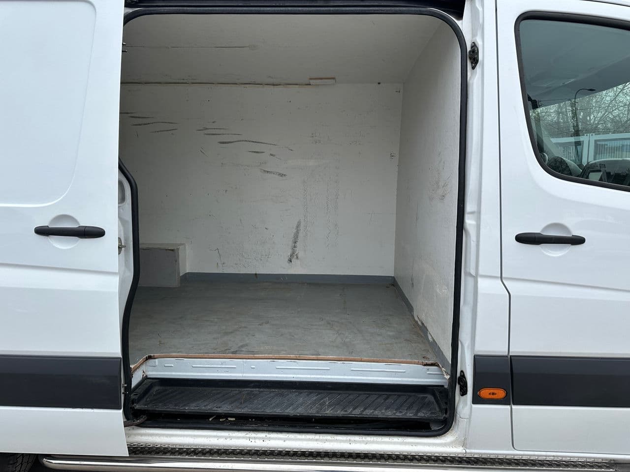 Mercedes Sprinter 2013 — Миниатюра 12