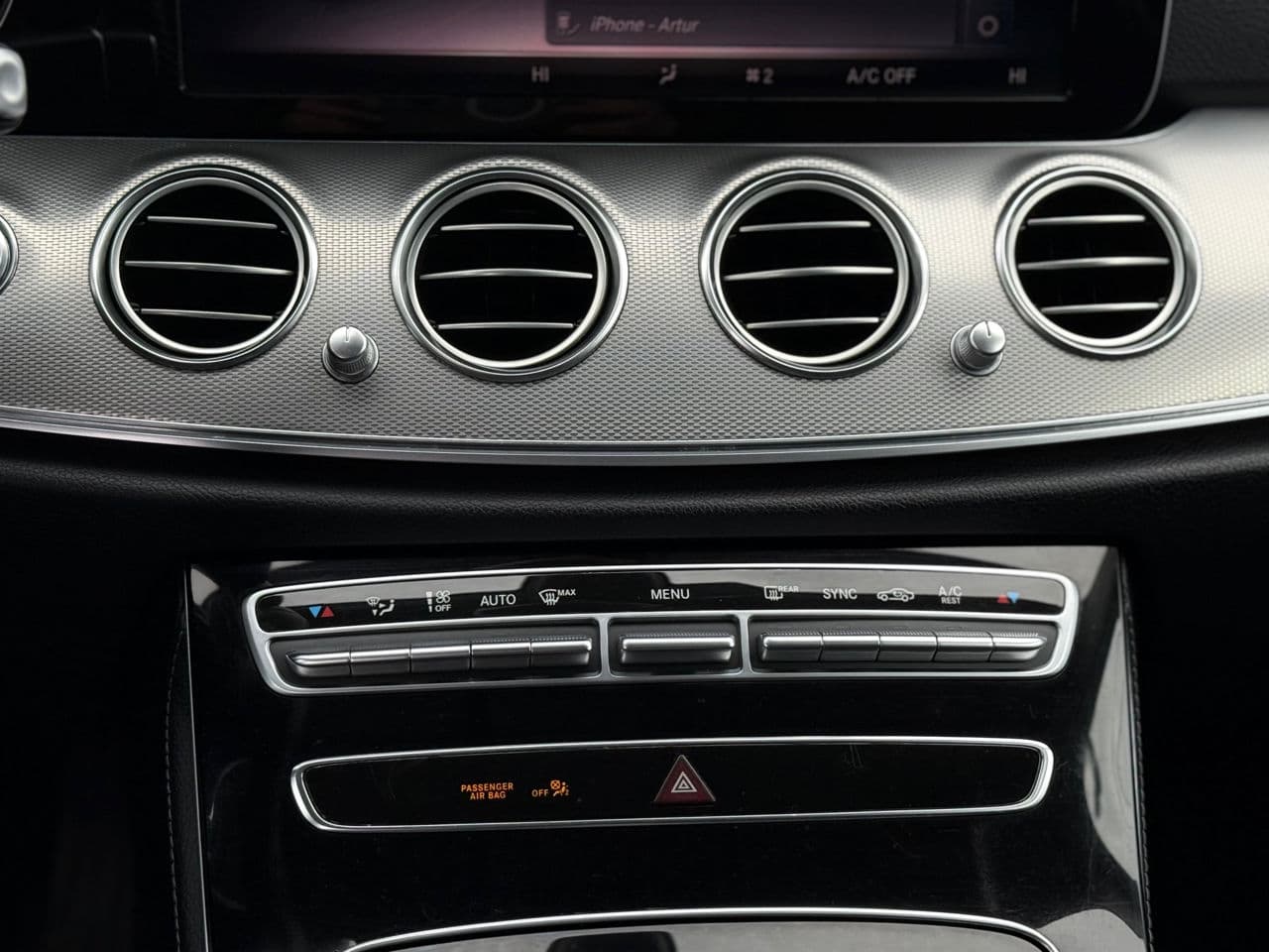 Mercedes E 200 2018 — Миниатюра 13
