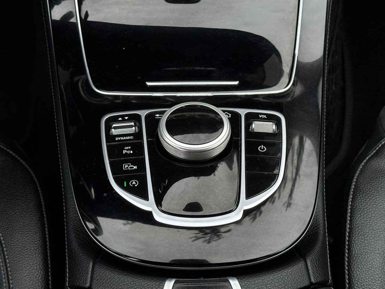 Mercedes E 200 2018 — Миниатюра 14