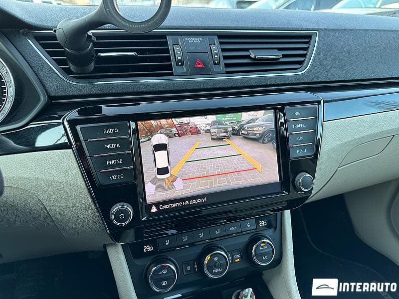 Skoda Superb 2017 — Миниатюра 10