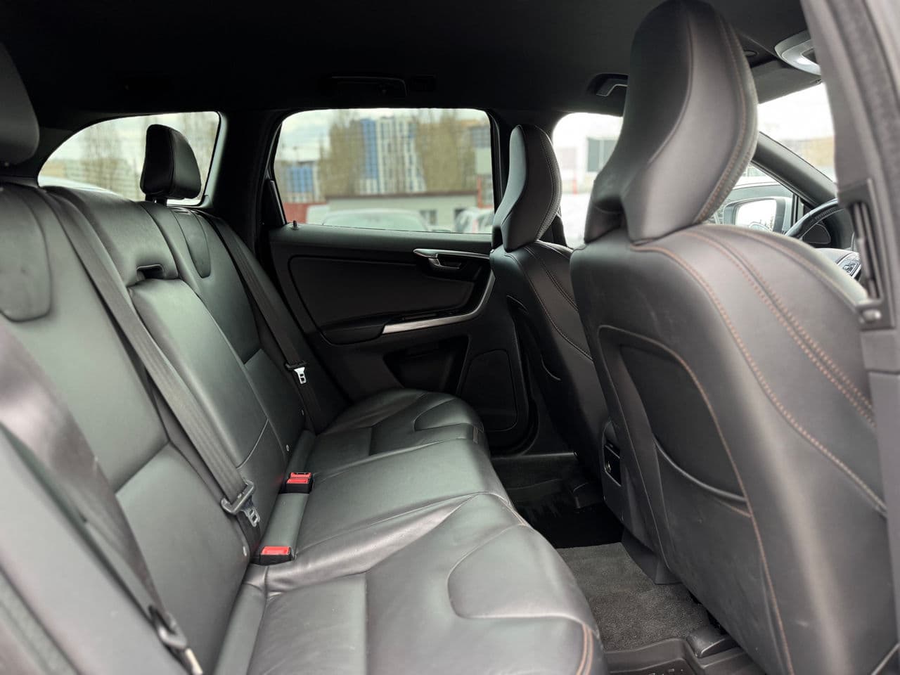 Volvo XC 60 2014 — Миниатюра 19