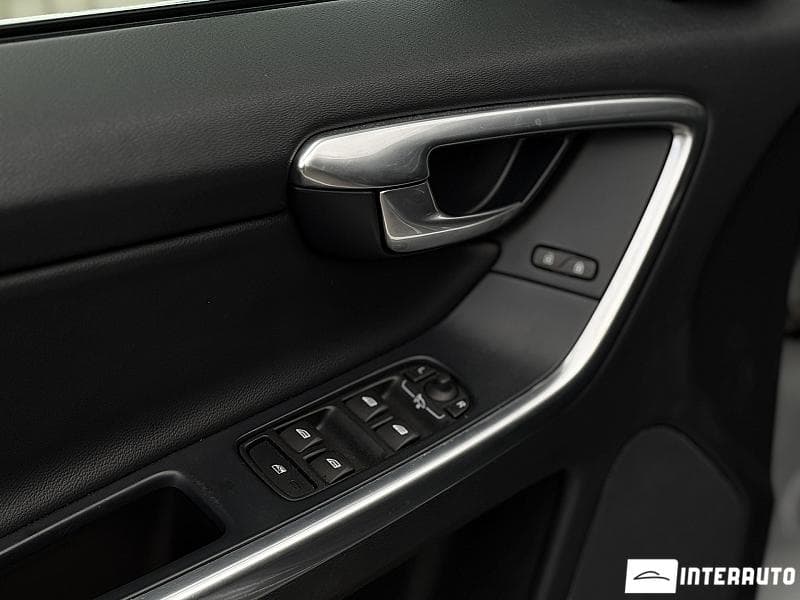 Volvo XC 60 2014 — Миниатюра 7