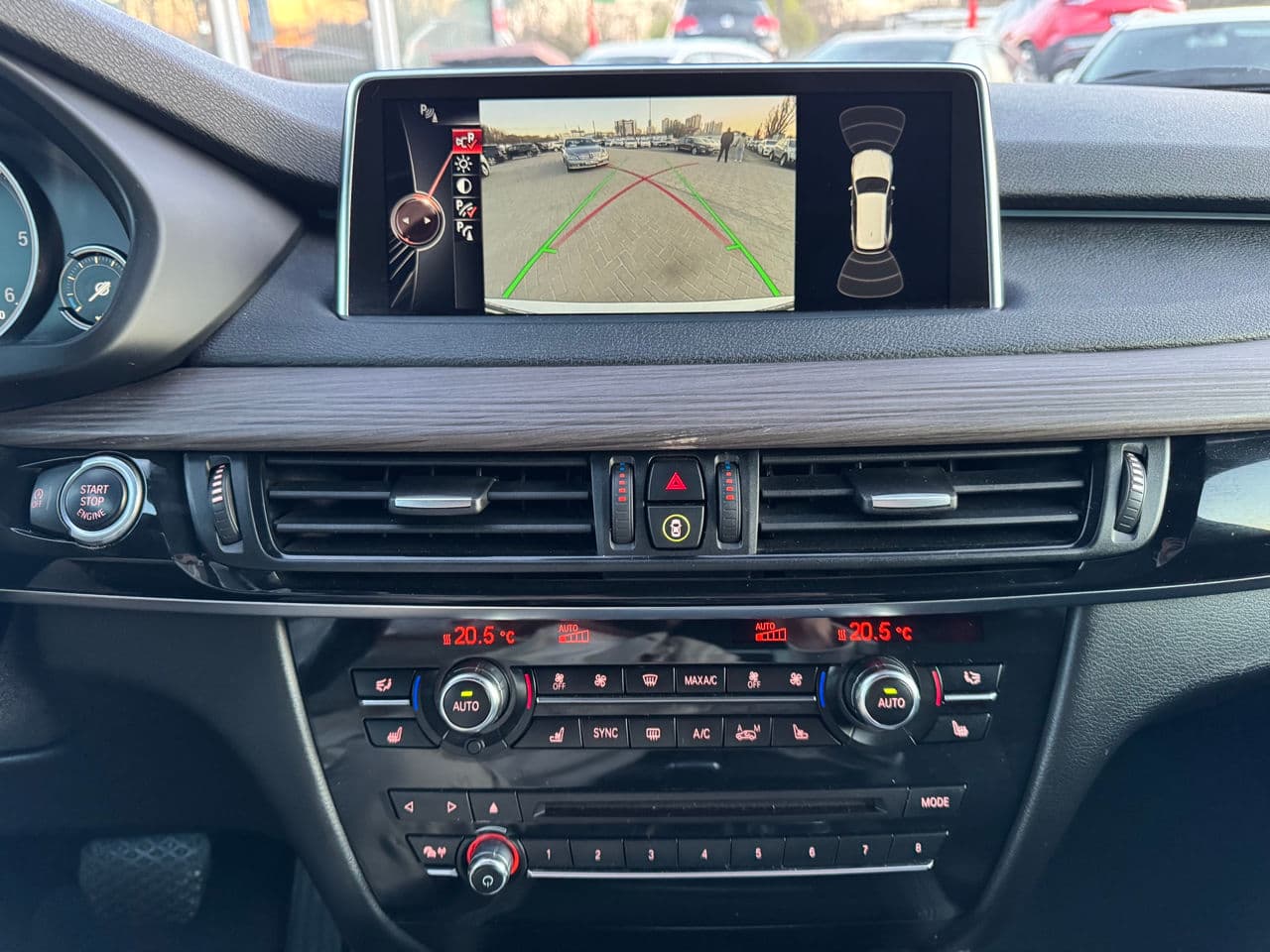 2016 BMW X5 2.5D — Miniatură 16