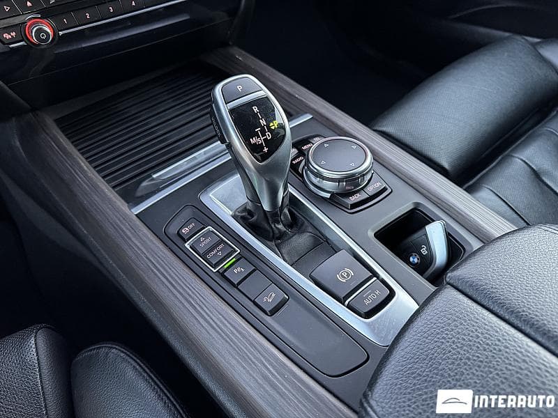 2016 BMW X5 2.5D — Miniatură 17
