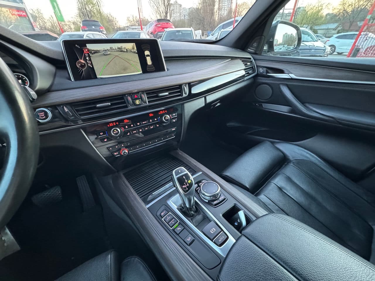 2016 BMW X5 2.5D — Miniatură 18