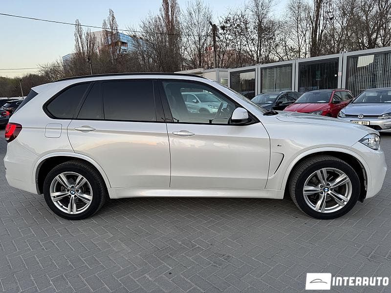 2016 BMW X5 2.5D — Miniatură 5